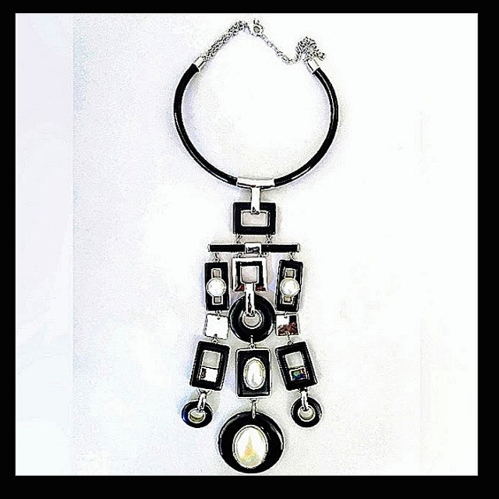 Don't miss! Unique statement necklace from Chico's!